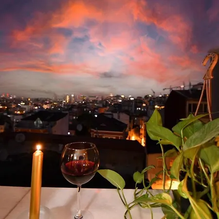 Historical-relaxing Flat - Heart Of Taksim Διαμέρισμα